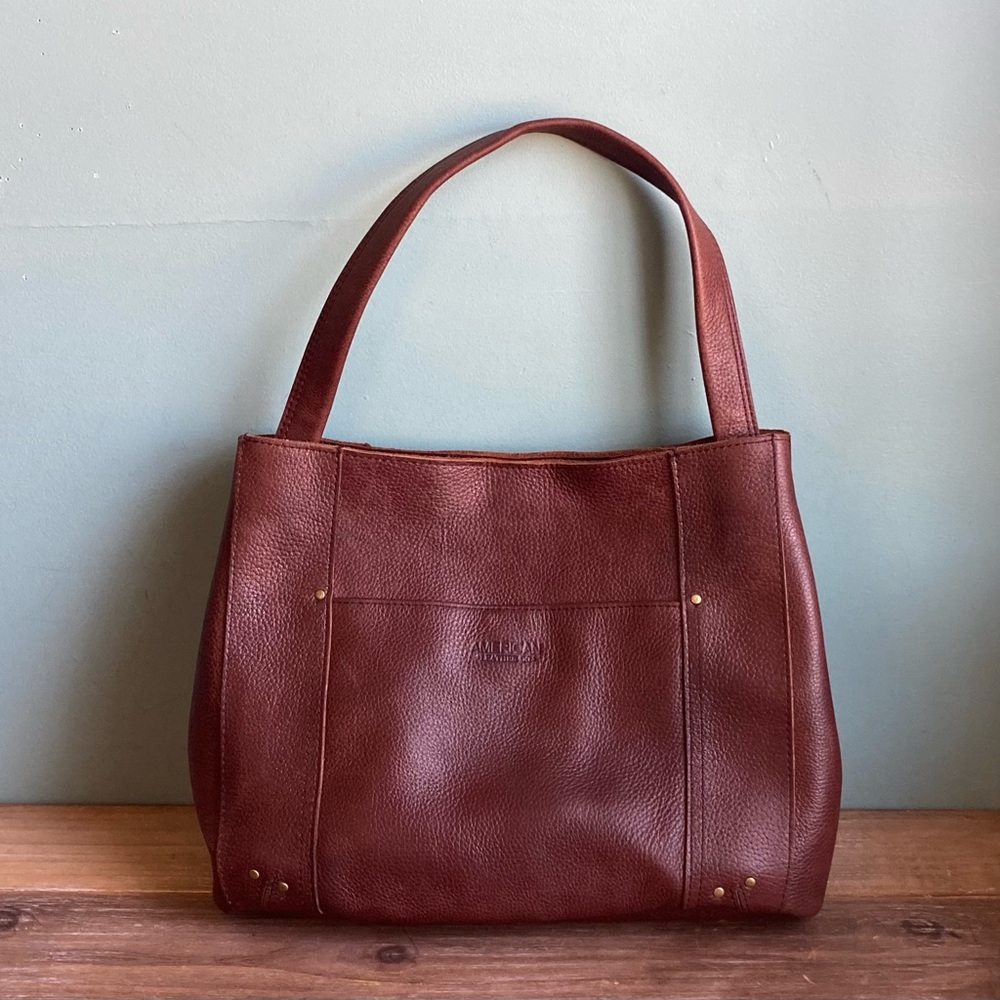 Elegant Brown Leather Tote Bag